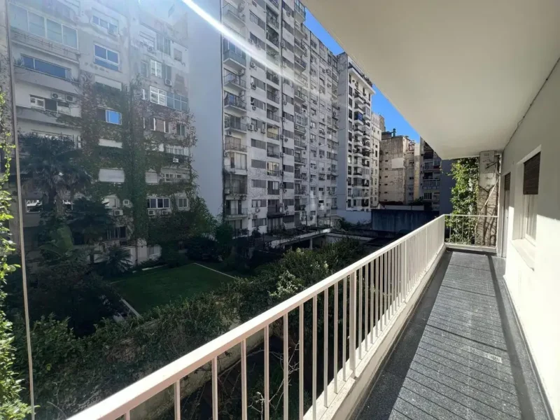 Juan Francisco Seguí 3500, Piso 3