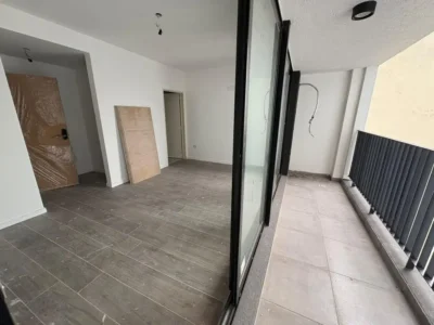 San Juan 2900, Piso 14