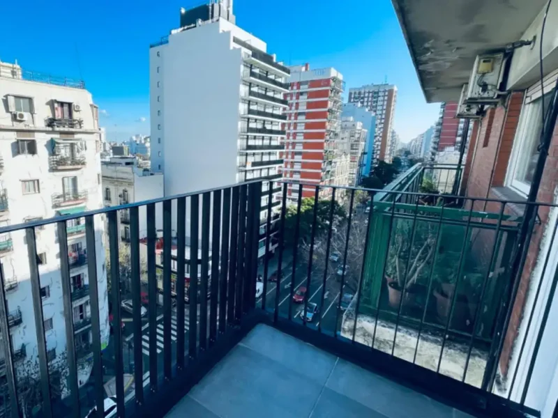 Av San Juan 1900, Piso 5